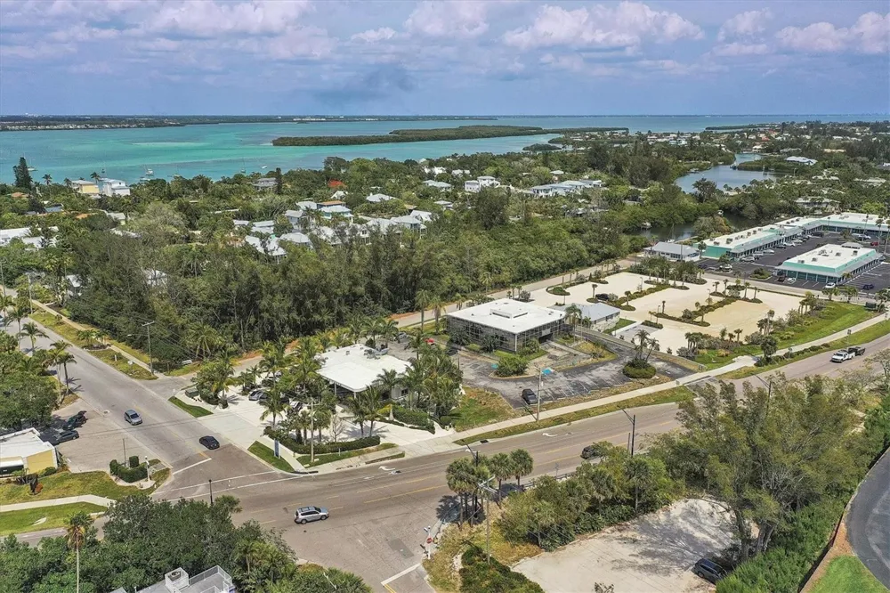 363 FIREHOUSE LANE Longboat Key, FL 34228