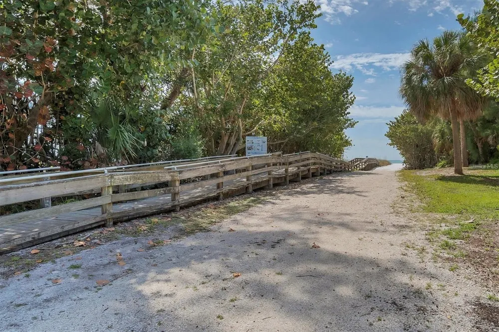 363 FIREHOUSE LANE Longboat Key, FL 34228