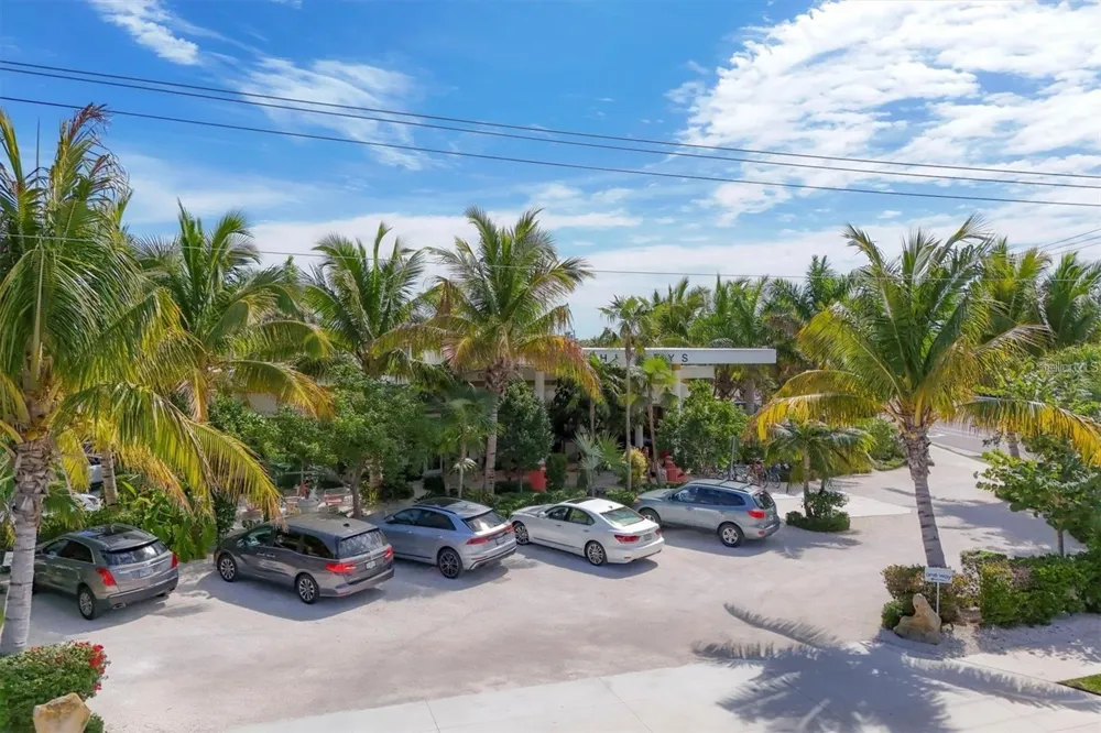 363 FIREHOUSE LANE Longboat Key, FL 34228