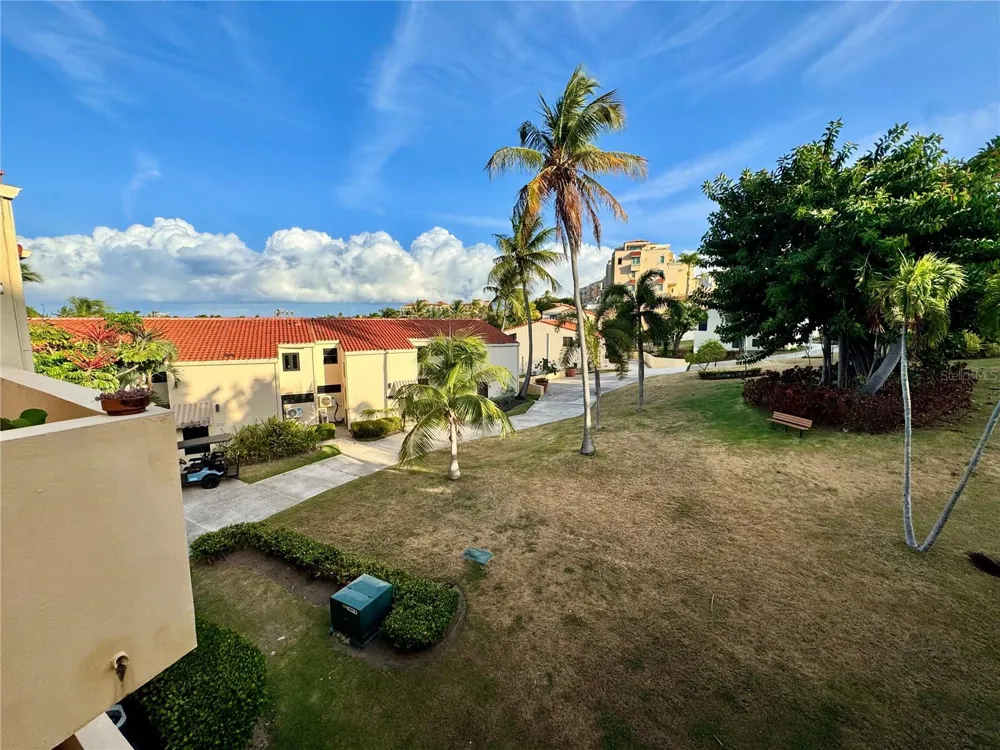 100 CANDELERO DRIVE #2067 Humacao, PR 00791