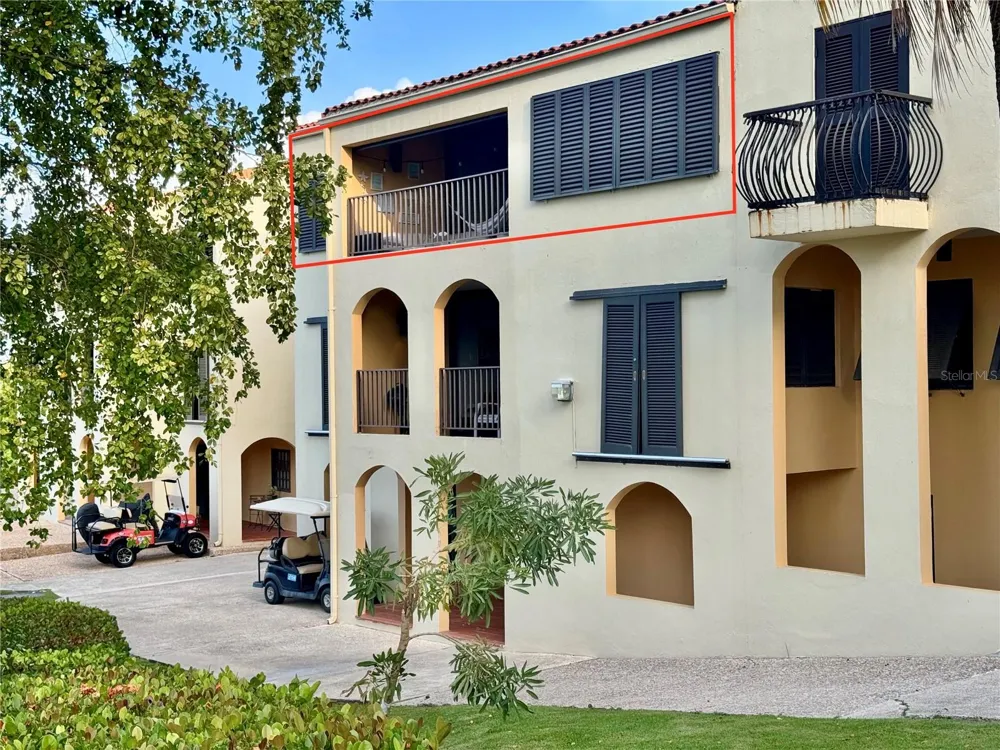 100 CANDELERO DRIVE #2067 Humacao, PR 00791