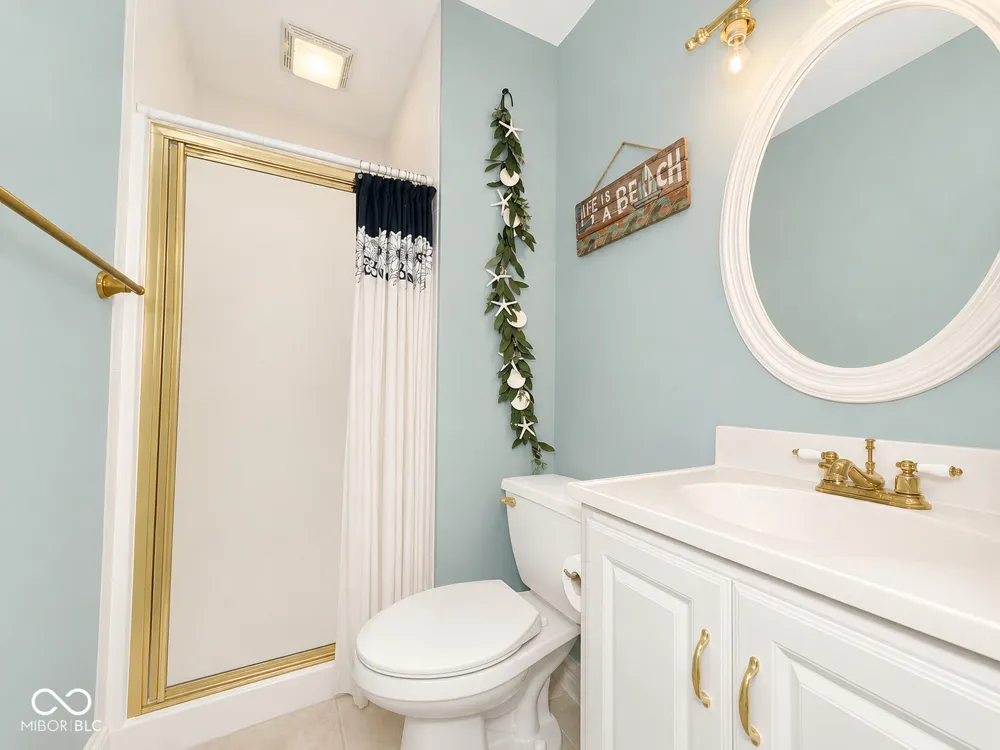 2046 E Waters Edge Drive #23 Bloomington, IN 47401