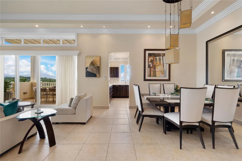 500 OCEAN DRIVE #553 Humacao, PR 00791