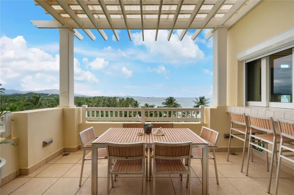 500 OCEAN DRIVE #553 Humacao, PR 00791