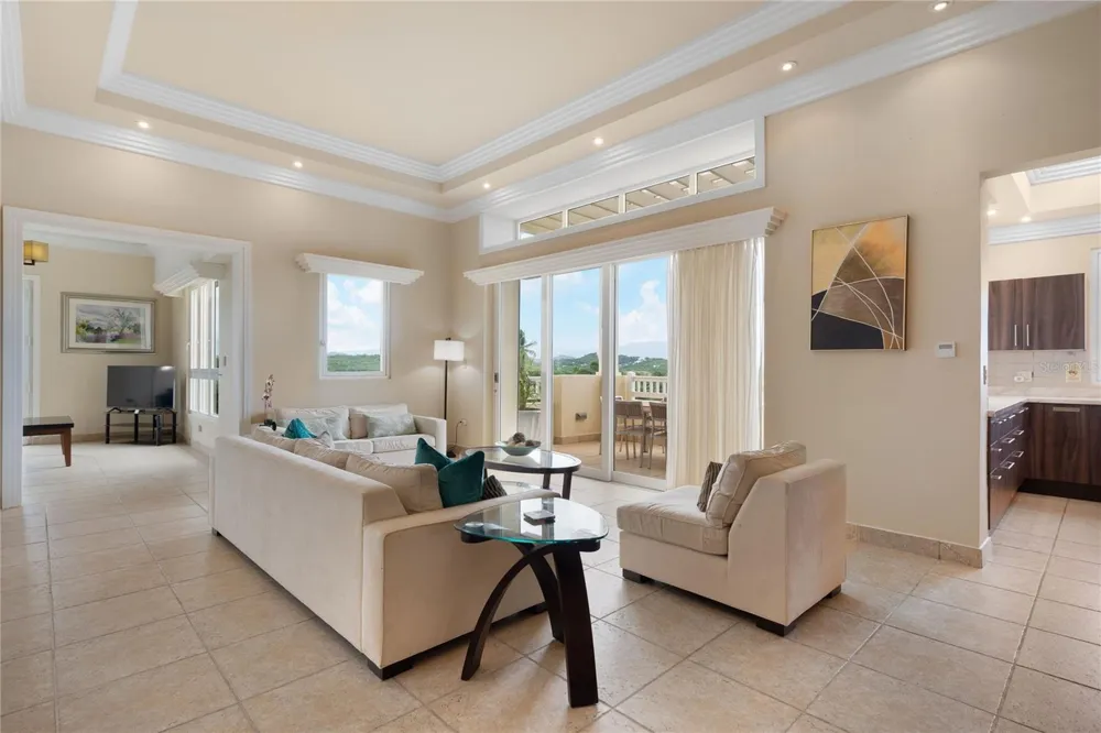 500 OCEAN DRIVE #553 Humacao, PR 00791