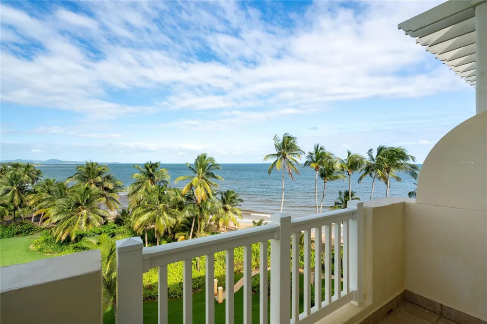 500 OCEAN DRIVE #553 Humacao, PR 00791