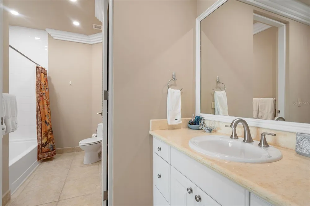 500 OCEAN DRIVE #553 Humacao, PR 00791