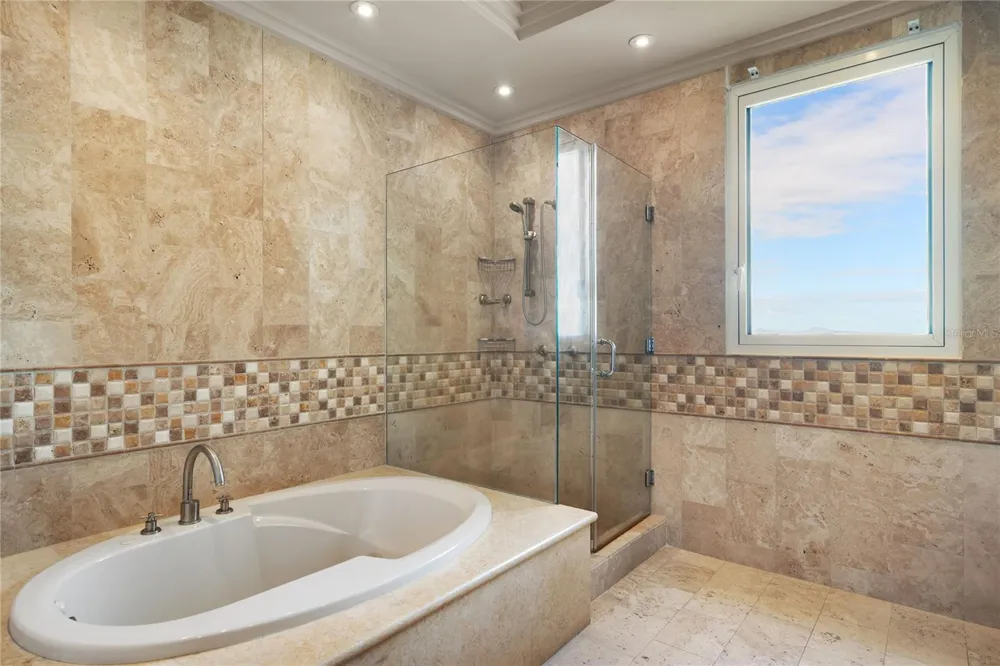 500 OCEAN DRIVE #553 Humacao, PR 00791