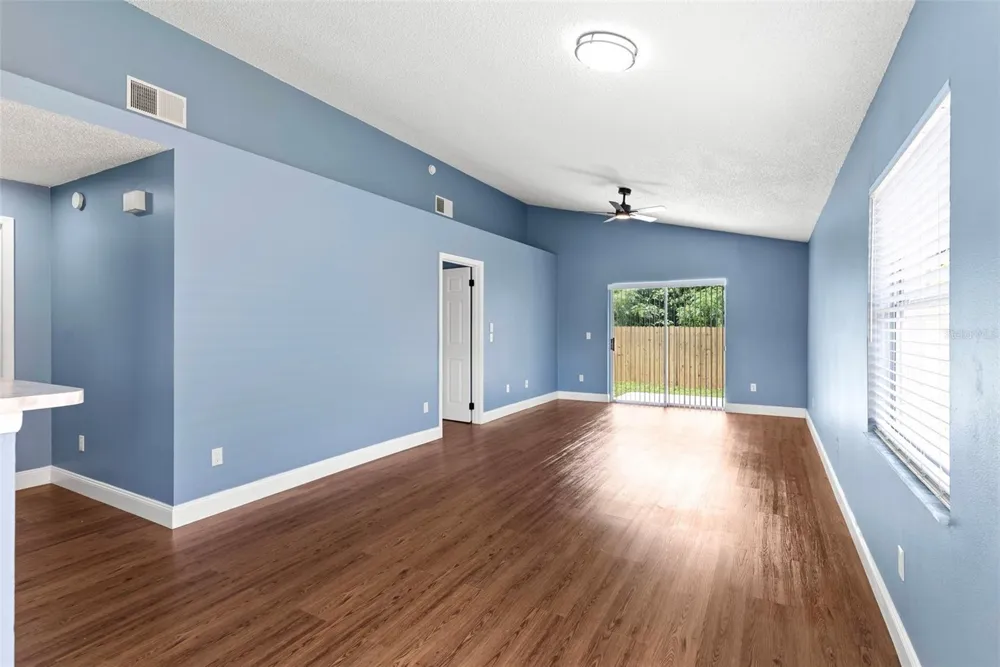 5459 SEEDLING LANE Orlando, FL 32811