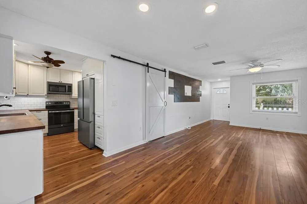 6070 73RD STREET St Petersburg, FL 33709