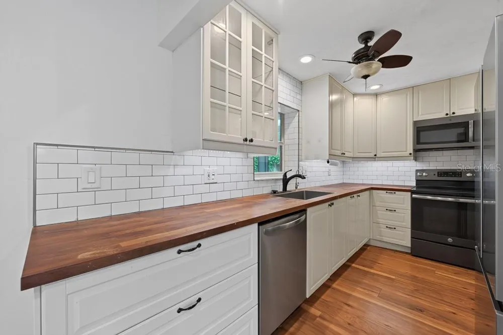 6070 73RD STREET St Petersburg, FL 33709
