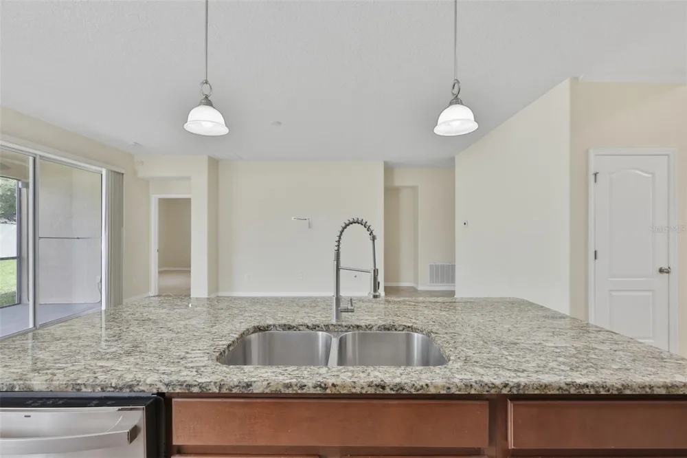 10811 KIRKWALL PORT DRIVE Wimauma, FL 33598