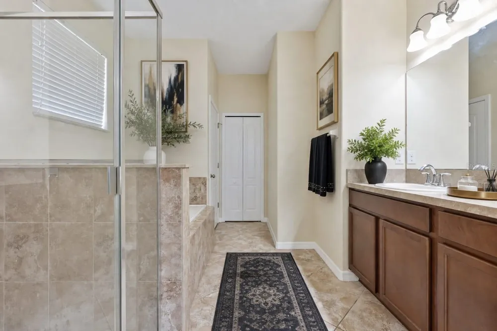 10811 KIRKWALL PORT DRIVE Wimauma, FL 33598