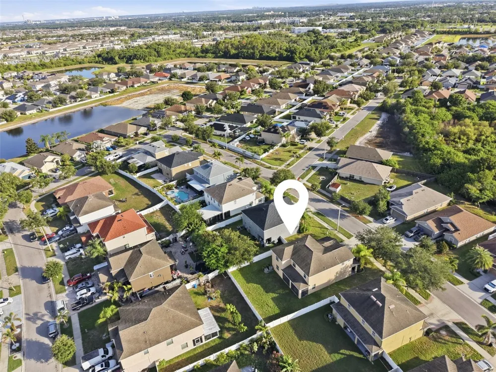 10811 KIRKWALL PORT DRIVE Wimauma, FL 33598