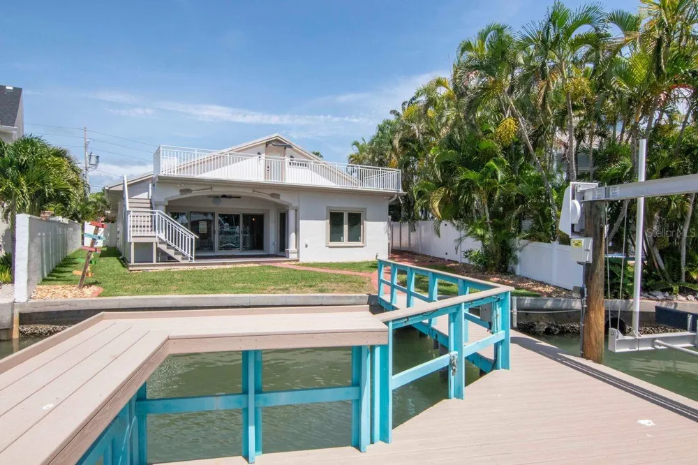 7025 BOCA CIEGA DRIVE St Pete Beach, FL 33706