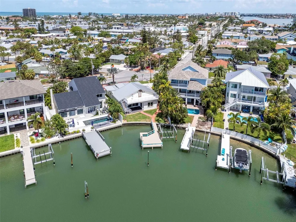 7025 BOCA CIEGA DRIVE St Pete Beach, FL 33706
