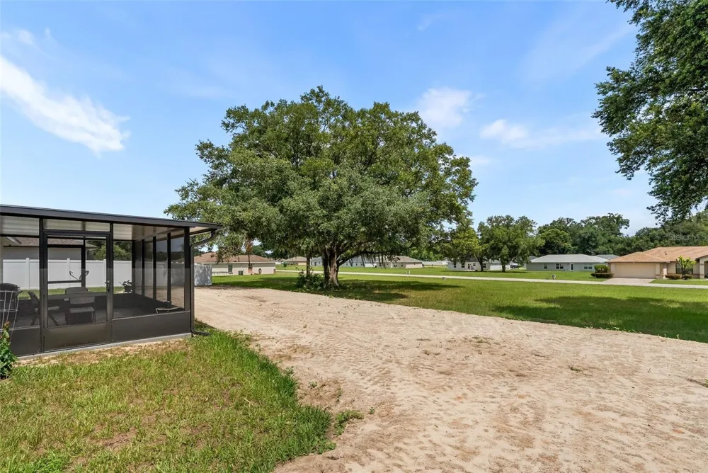 1831 NE 160TH PLACE Citra, FL 32113