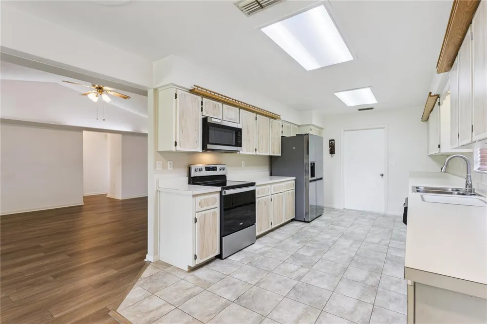 32 GORDON COURT Leesburg, FL 34788