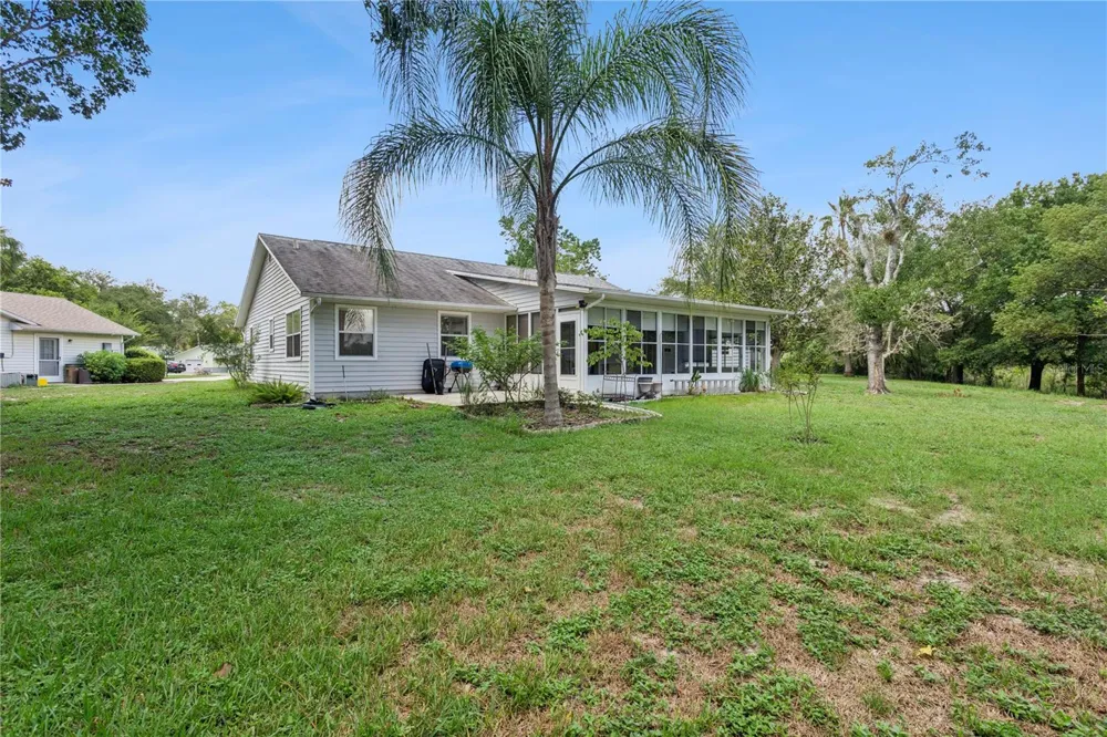 32 GORDON COURT Leesburg, FL 34788