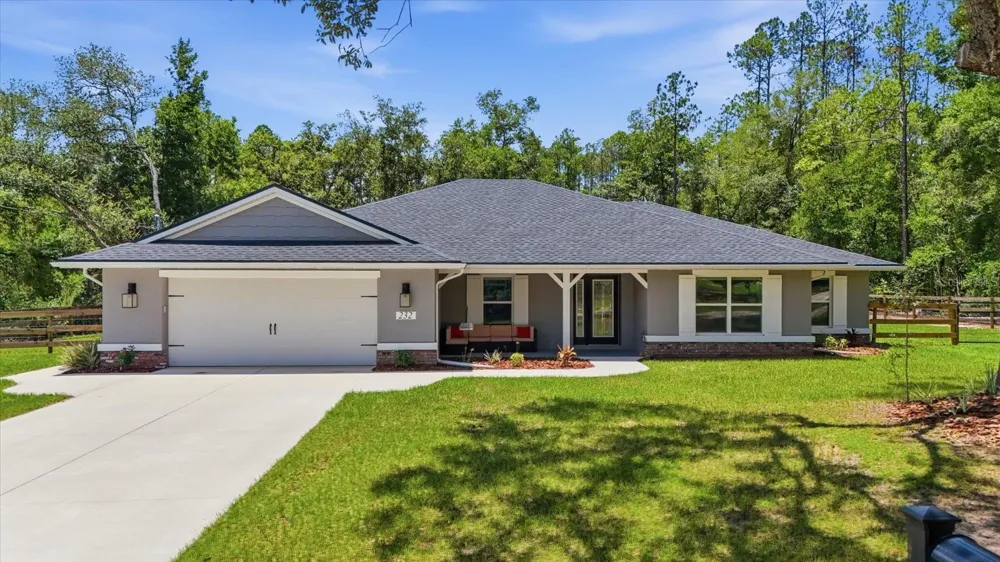 232 E FALCON STREET Dunnellon, FL 34434