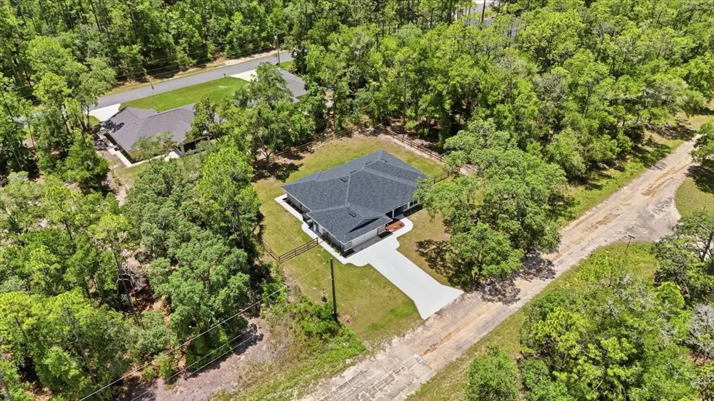232 E FALCON STREET Dunnellon, FL 34434