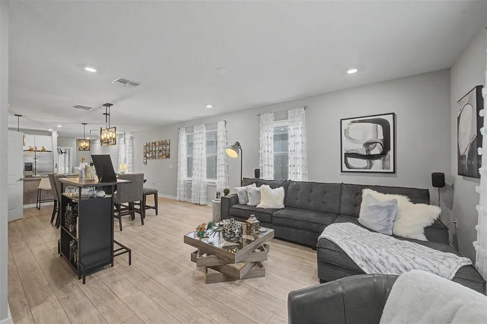 6023 INTERBAY BOULEVARD #1 Tampa, FL 33611