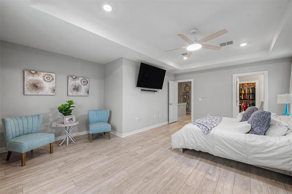 6023 INTERBAY BOULEVARD #1 Tampa, FL 33611