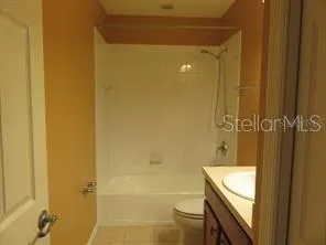 3903 45TH TERRACE W #104 Bradenton, FL 34210