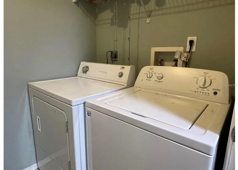3705 SW 27TH STREET #1113 Gainesville, FL 32608