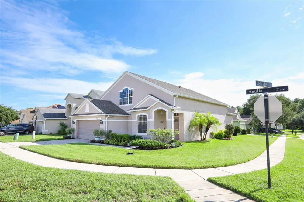 4715 AGUILA PLACE Orlando, FL 32826