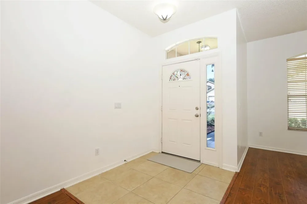 4715 AGUILA PLACE Orlando, FL 32826