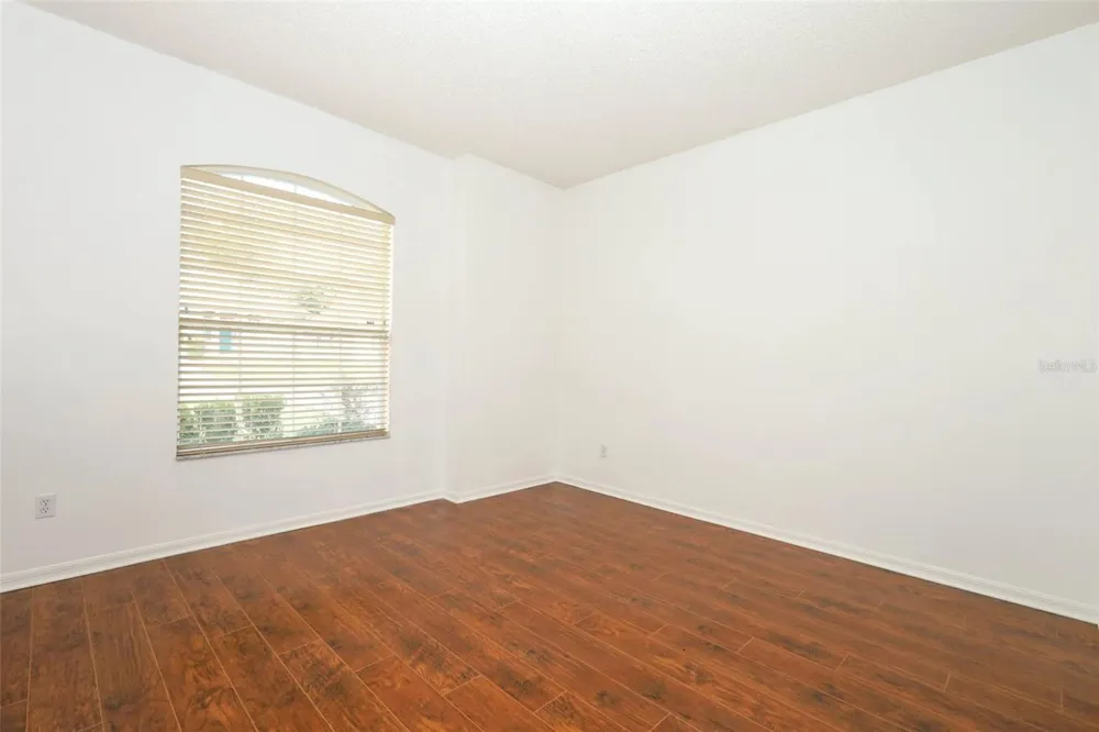 4715 AGUILA PLACE Orlando, FL 32826