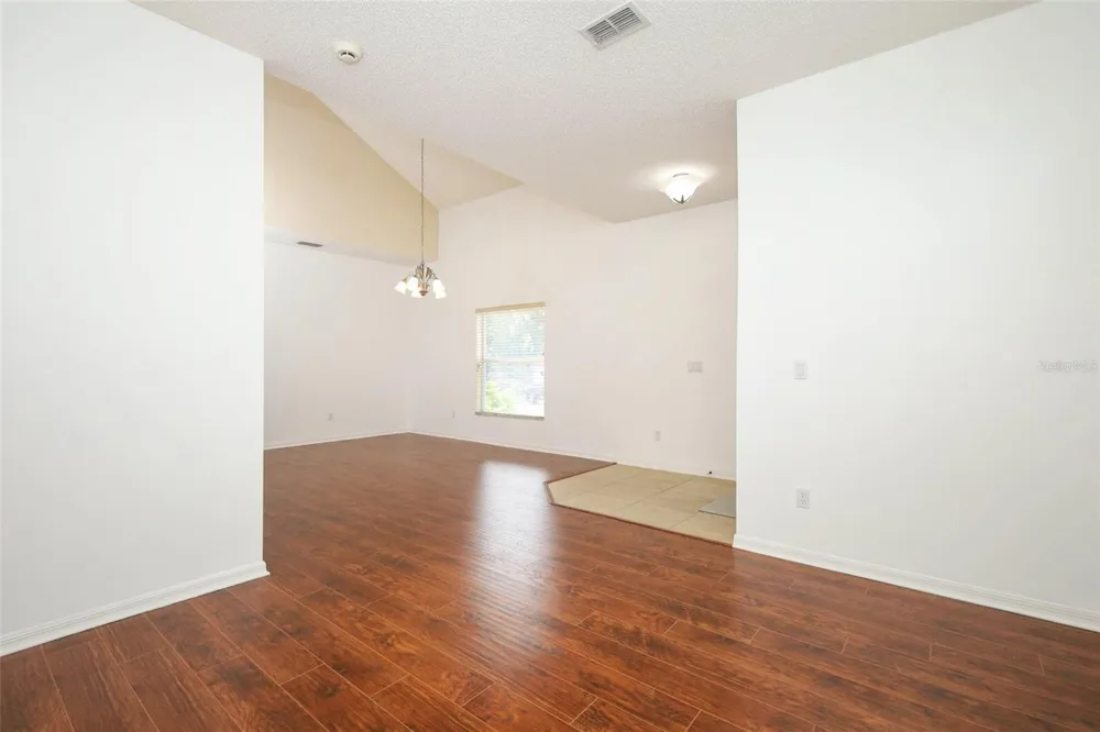 4715 AGUILA PLACE Orlando, FL 32826