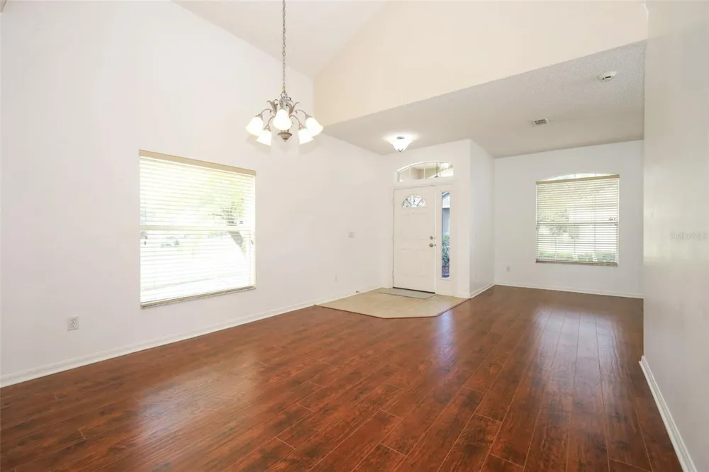 4715 AGUILA PLACE Orlando, FL 32826