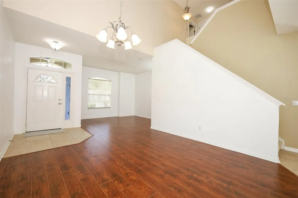 4715 AGUILA PLACE Orlando, FL 32826