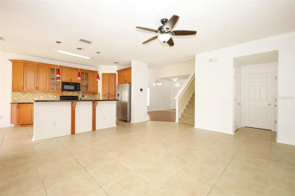 4715 AGUILA PLACE Orlando, FL 32826