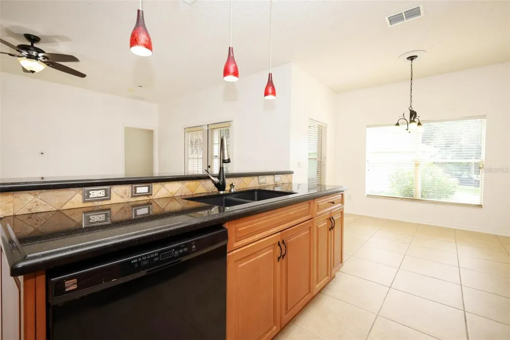 4715 AGUILA PLACE Orlando, FL 32826