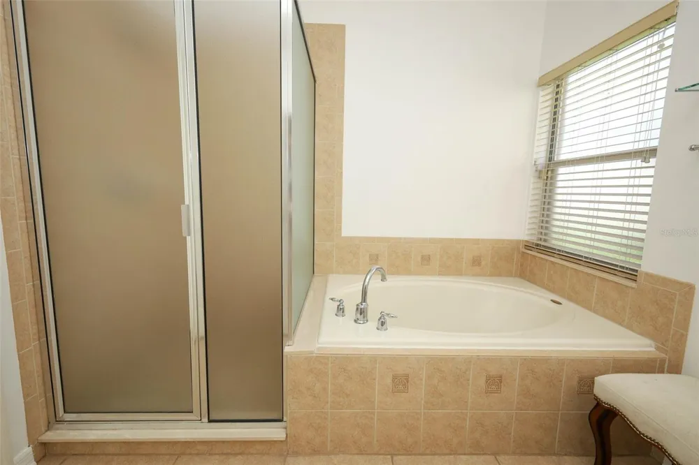 4715 AGUILA PLACE Orlando, FL 32826