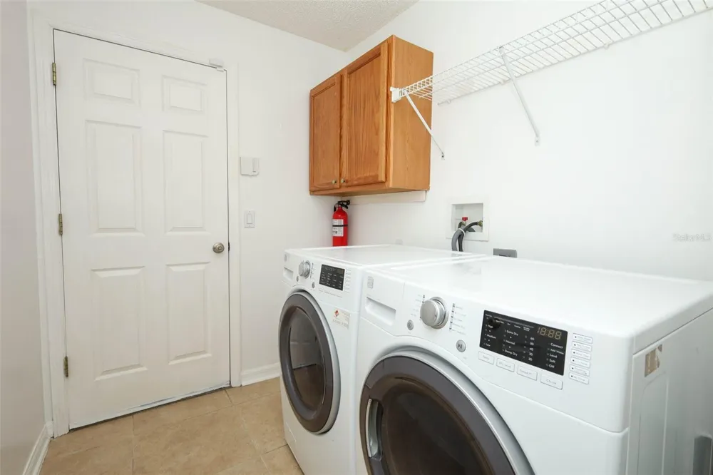 4715 AGUILA PLACE Orlando, FL 32826