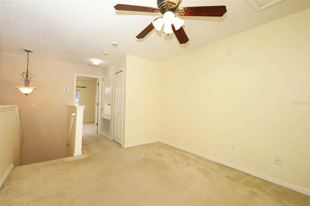 4715 AGUILA PLACE Orlando, FL 32826