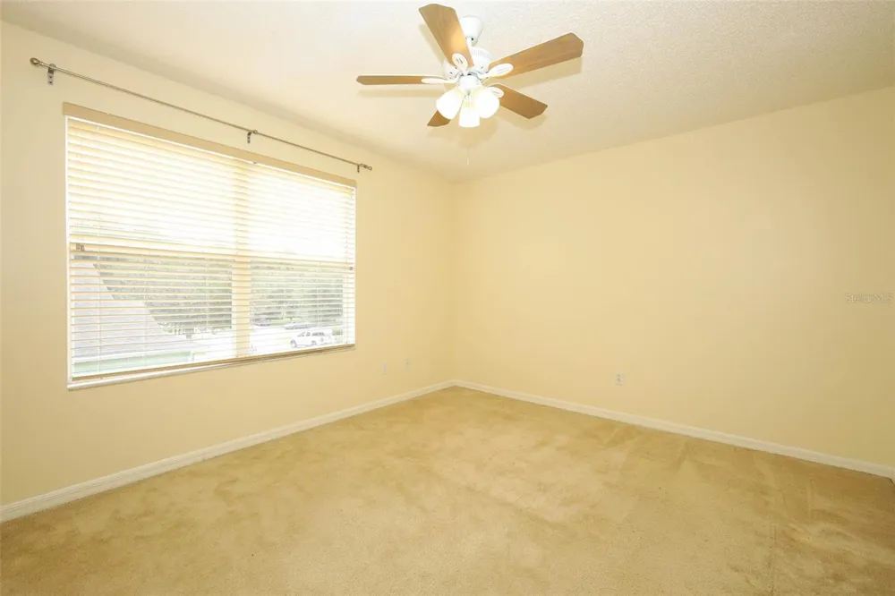 4715 AGUILA PLACE Orlando, FL 32826