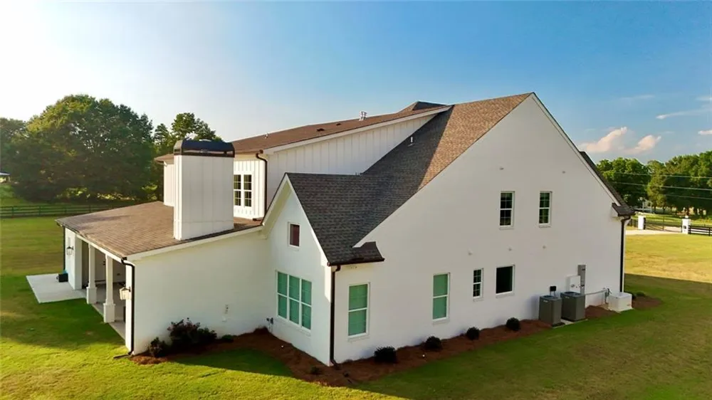 1526 Clover Lane Bishop, GA 30621