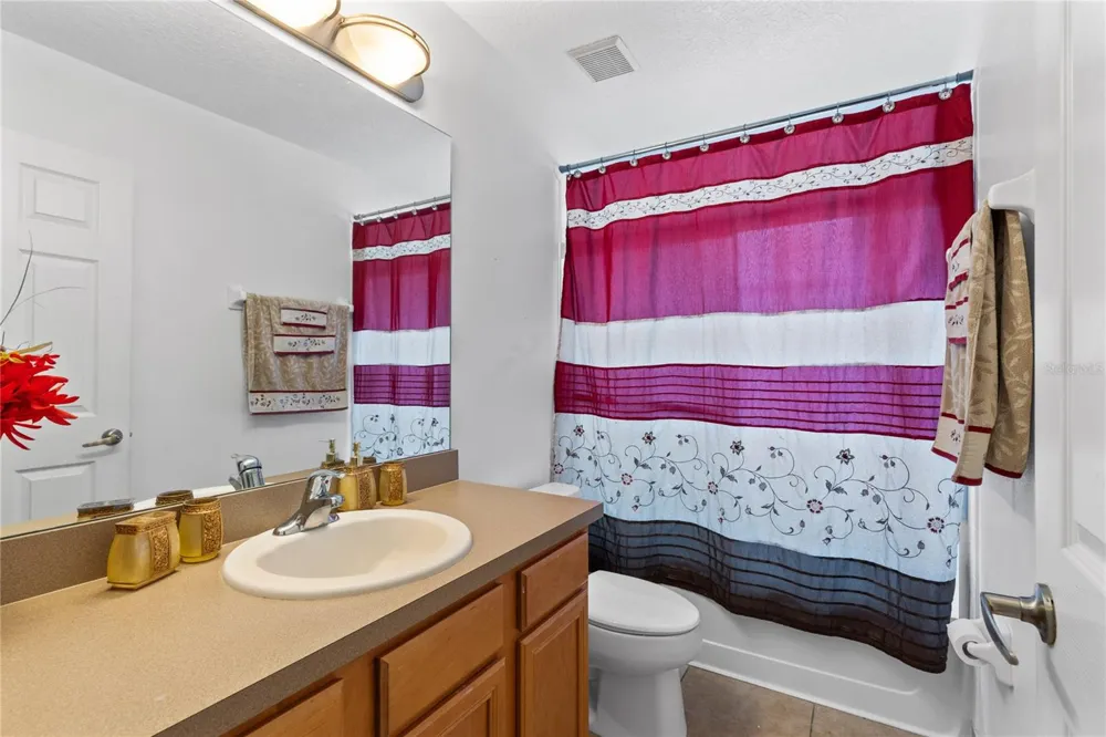 180 HIDEAWAY BEACH LANE Kissimmee, FL 34746