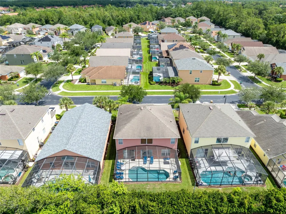 180 HIDEAWAY BEACH LANE Kissimmee, FL 34746