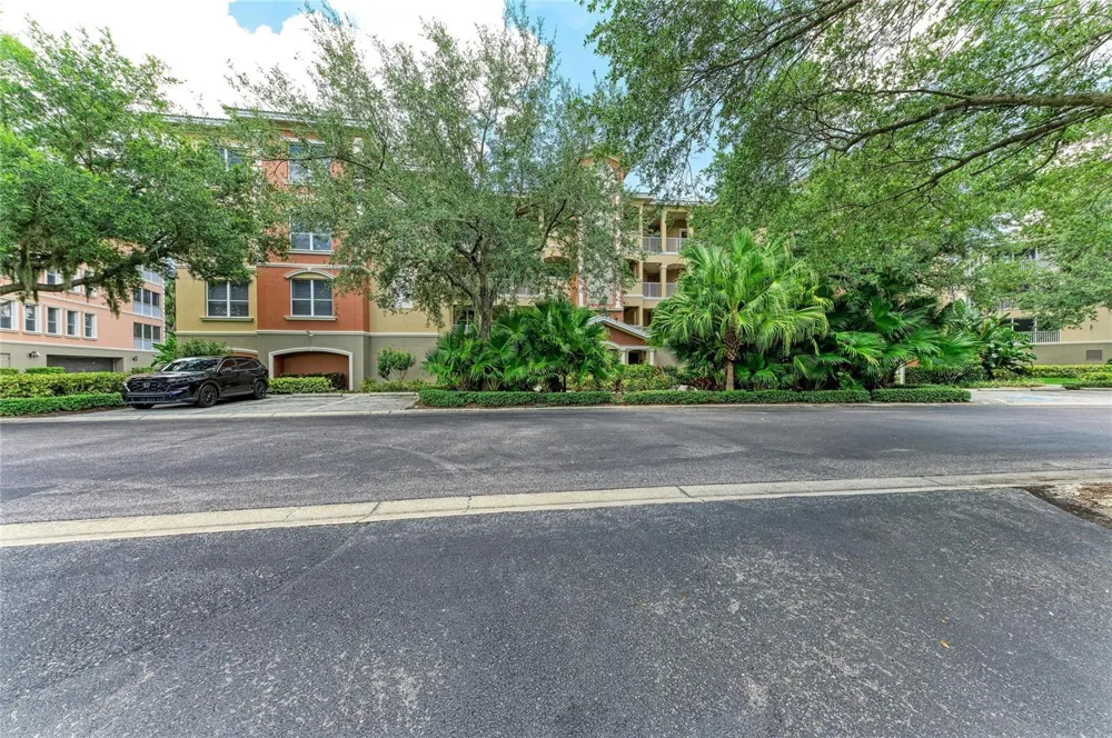 5200 MANORWOOD DRIVE #2D Sarasota, FL 34235