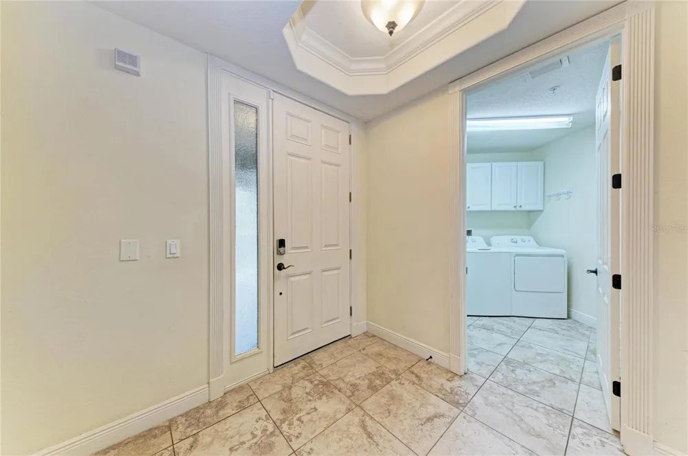 5200 MANORWOOD DRIVE #2D Sarasota, FL 34235