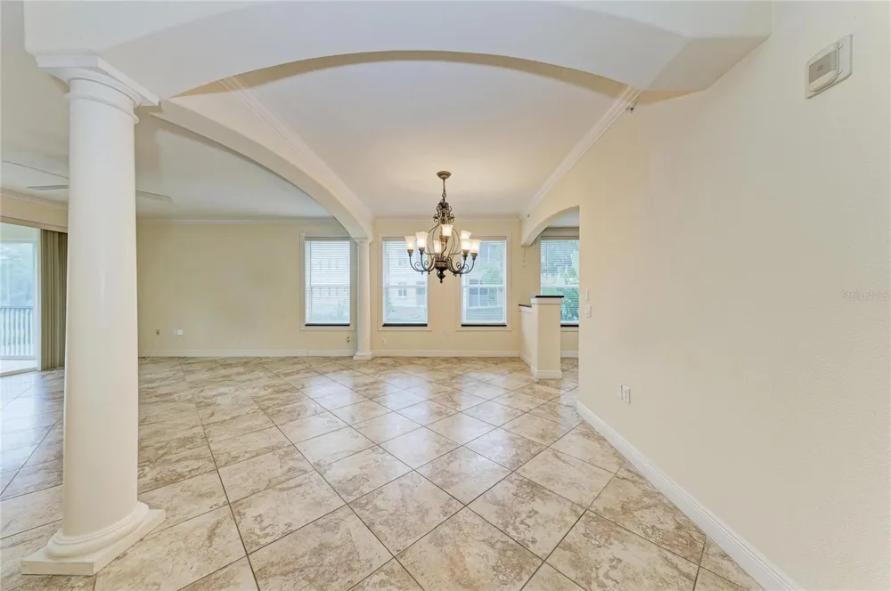 5200 MANORWOOD DRIVE #2D Sarasota, FL 34235