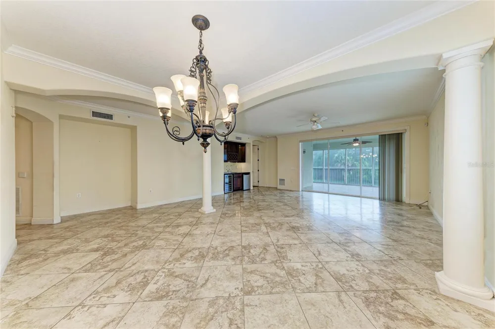 5200 MANORWOOD DRIVE #2D Sarasota, FL 34235