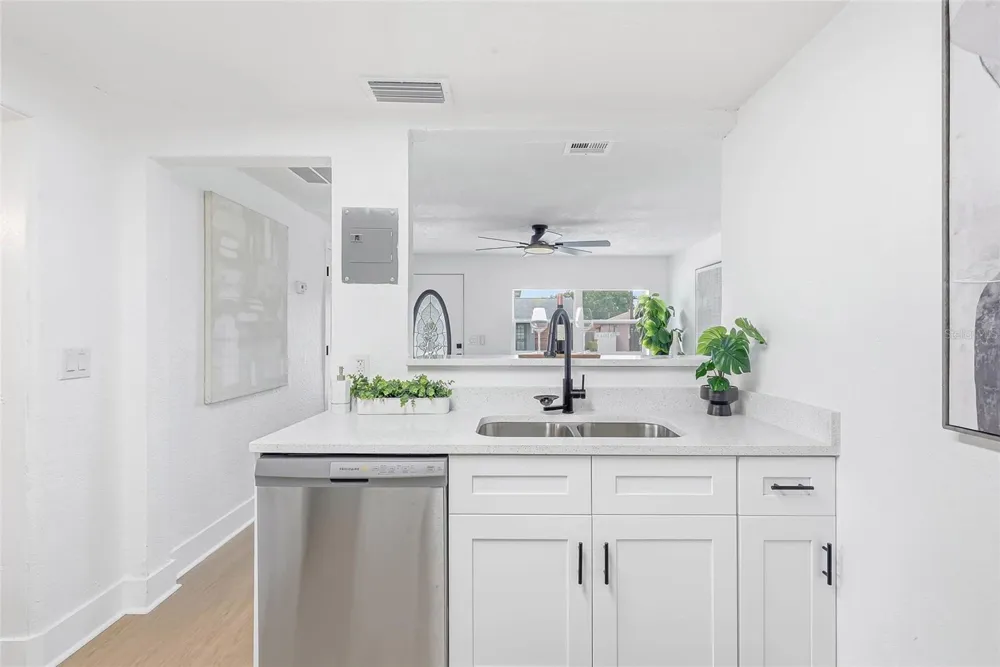 2110 E NEDRO ROAD Tampa, FL 33604