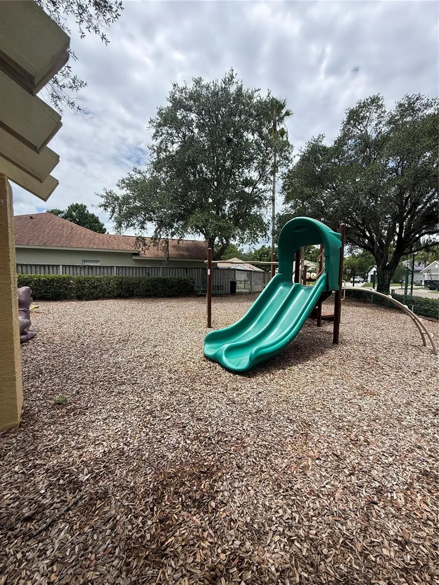 2941 MAPLE GROVE PLACE Oviedo, FL 32765
